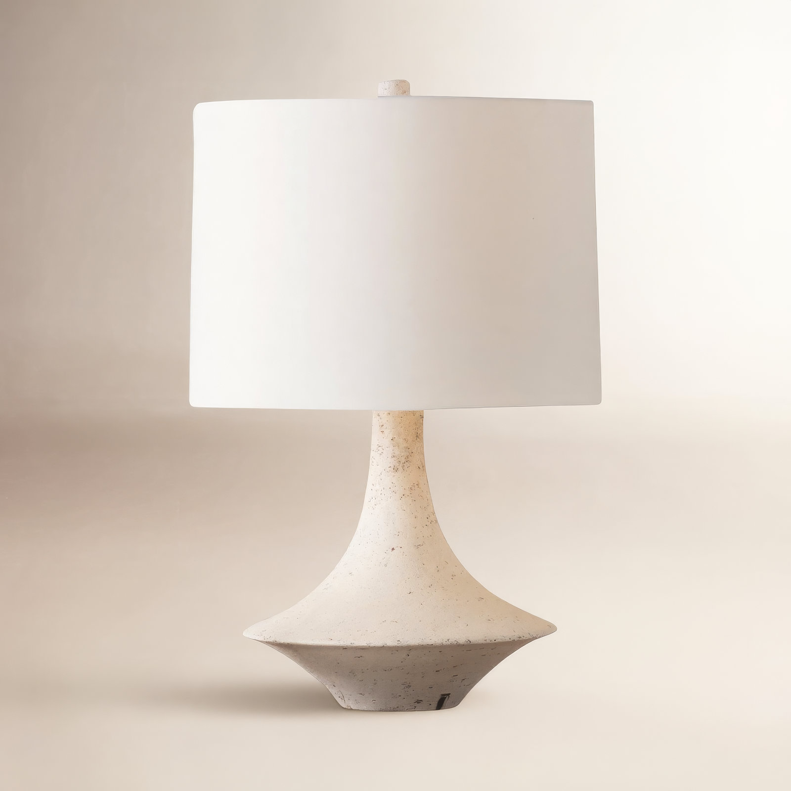 Marie Resin Lamp, Concrete