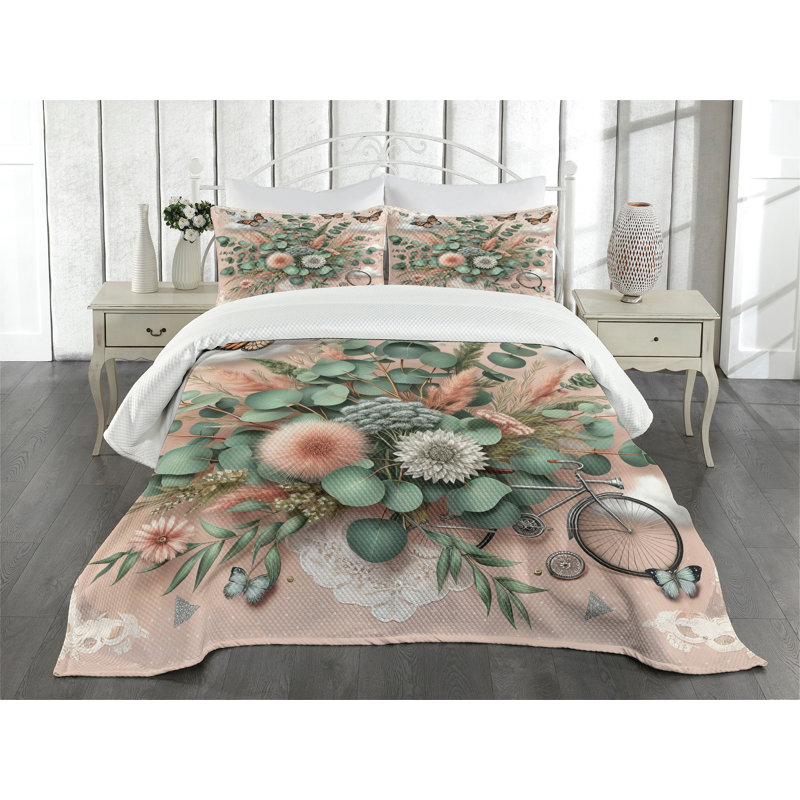 Polyester Floral Coverlet, Queen Coverlet / Bedspread + 2 Standard Shams