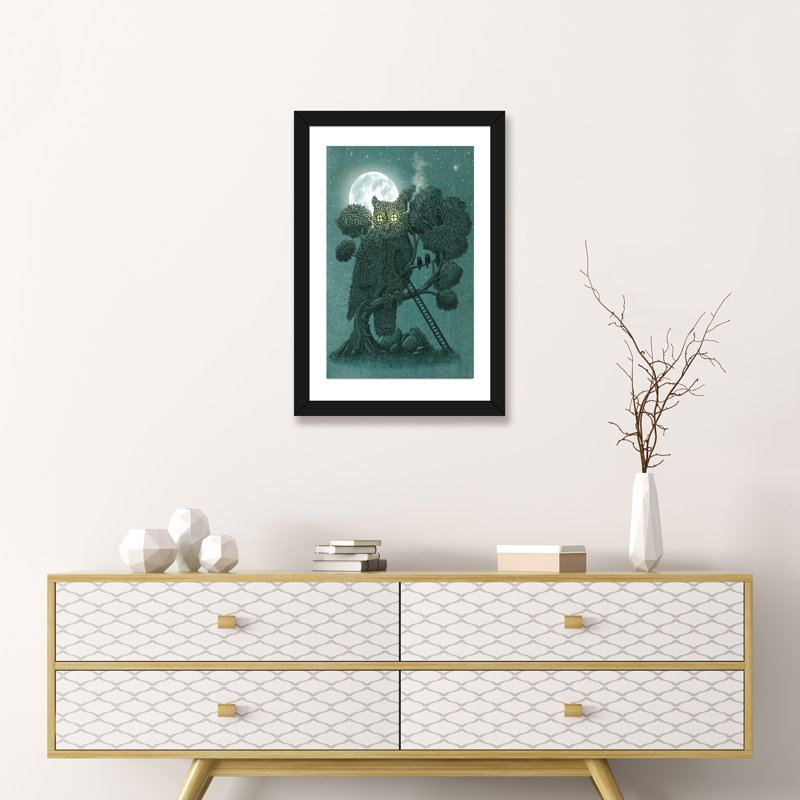 «Night Watch» par Terry Fan - impression, H 24 po x l 16 po x P 1 po, Papier encadré noir, Blanc