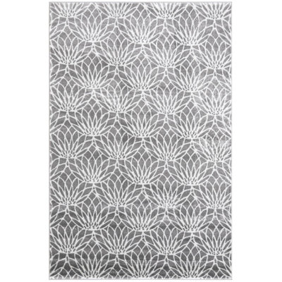 Glitzy Geometric Indoor Rug