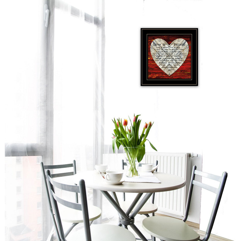 "Love is patient" par Cindy Jacobs, reproduction encadrée prête à être accrochée