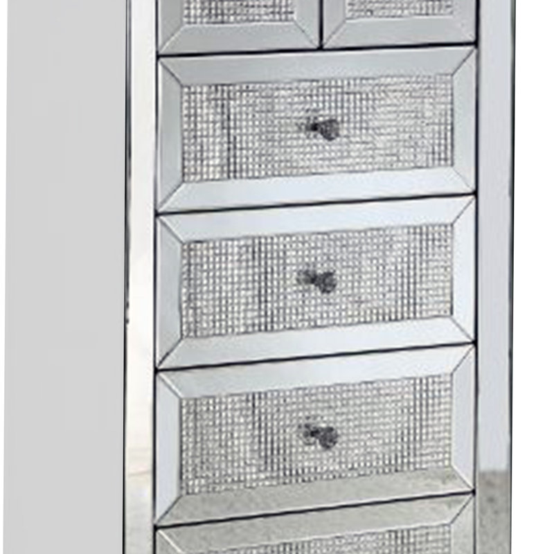 28'' W 6 - Drawer Dresser