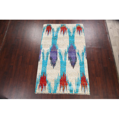 One-of-a-Kind 4'11" x 7'11" New Age Rectangle Silk and Wool Area Rug in Blue and Cream