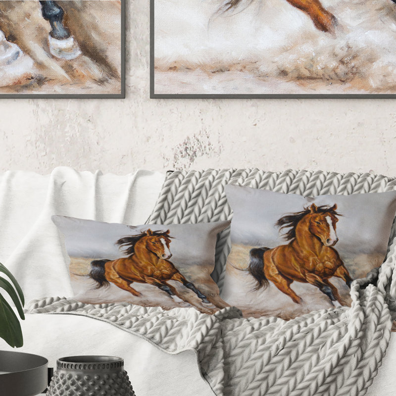 Cheval galopant dans la prairie à motif galopant - imprimé traditionnel, 16 po x 16 po