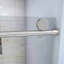 Porte de douche en verre trempé transparent l 48 po x H 76 po. Poignée en acier inoxydable avec d'excellentes propriétés. S'agence à différents thèmes de salle de bain. Installation professionnelle recommandée pour la porte de finition-121157482