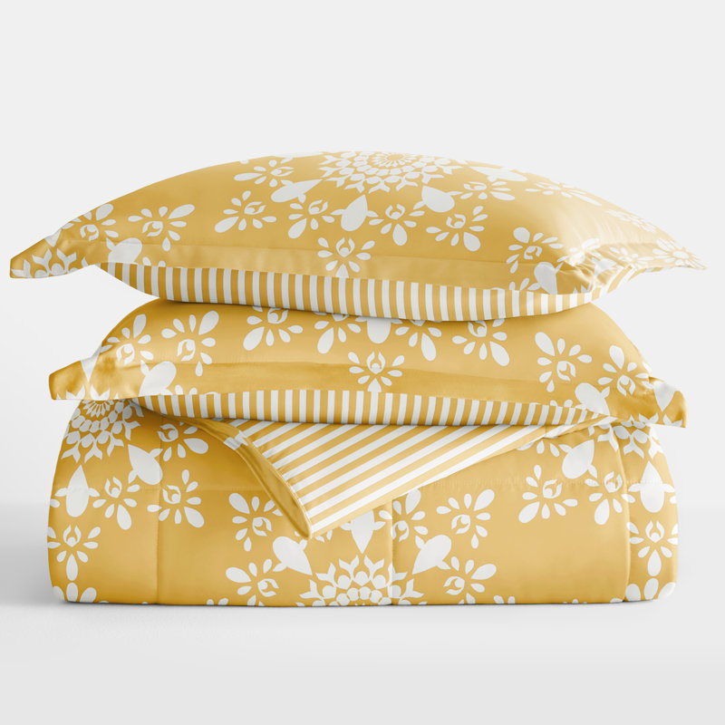 Yellow and White Floral Reversible King Down Alternative Comforter Set