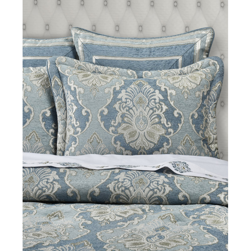King Blue Velvet Traditional Comforter Set