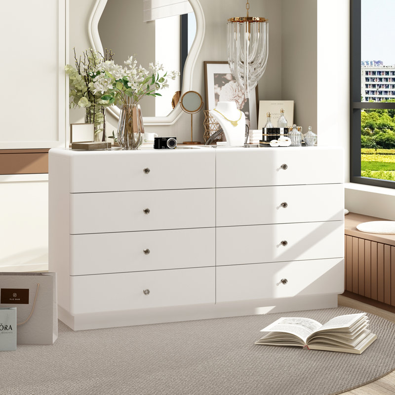 8-Drawer Dresser With Adjustable Lights
