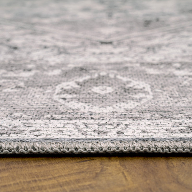 Bettsville Oriental Area Rug, Rectangle 120cm x 160cm