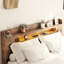 Base de lit plateforme en bois pour grand lit avec tête de lit à DEL et rangement 2 Usbs, niveau de performance silencieux, pas de sommier nécessaire, étapes d'installation simples, amplement sous la zone de charge, fonctionnement silencieux-383712370