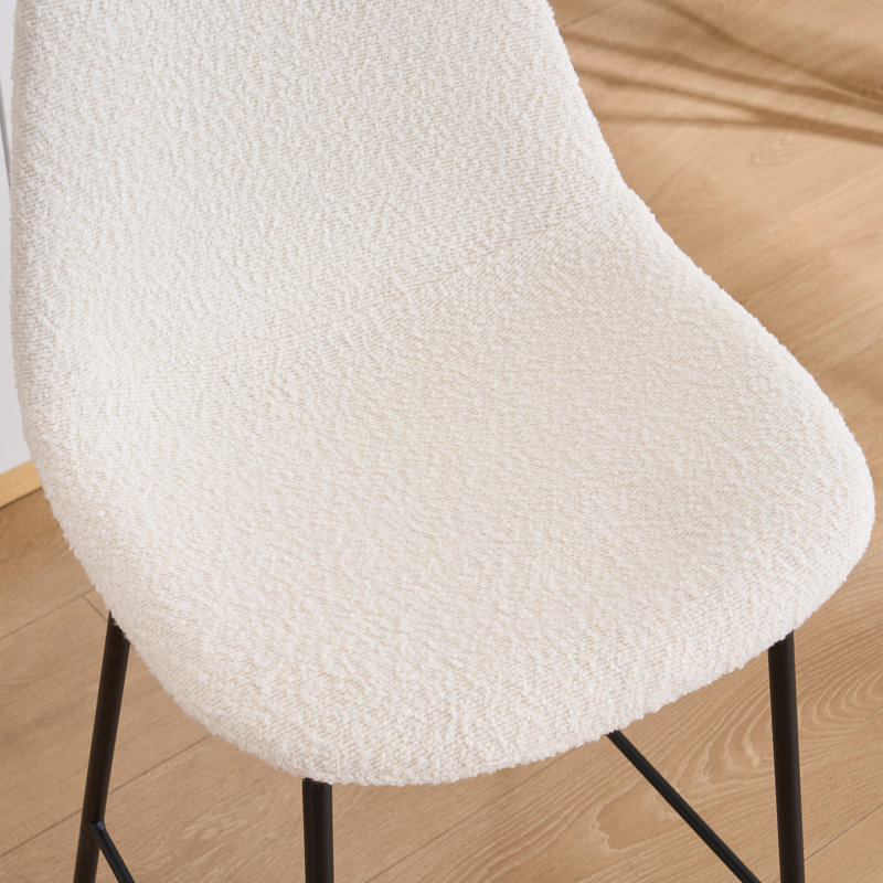 Hauteur de comptoir moderne Kavi avec coussin rembourré et pieds en métal, Boucle blanc