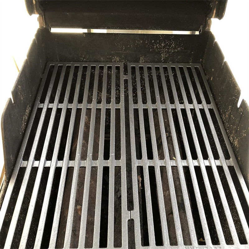Ensemble d'outils antiadhésifs en fonte, H 0,5 po x l 17,5 po x P 10,2 po