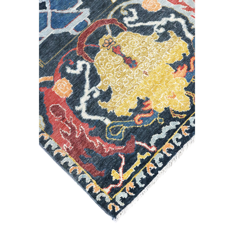 Hand Knotted Wool Area Rug in Charcoal, Rectangle 5' x 8'