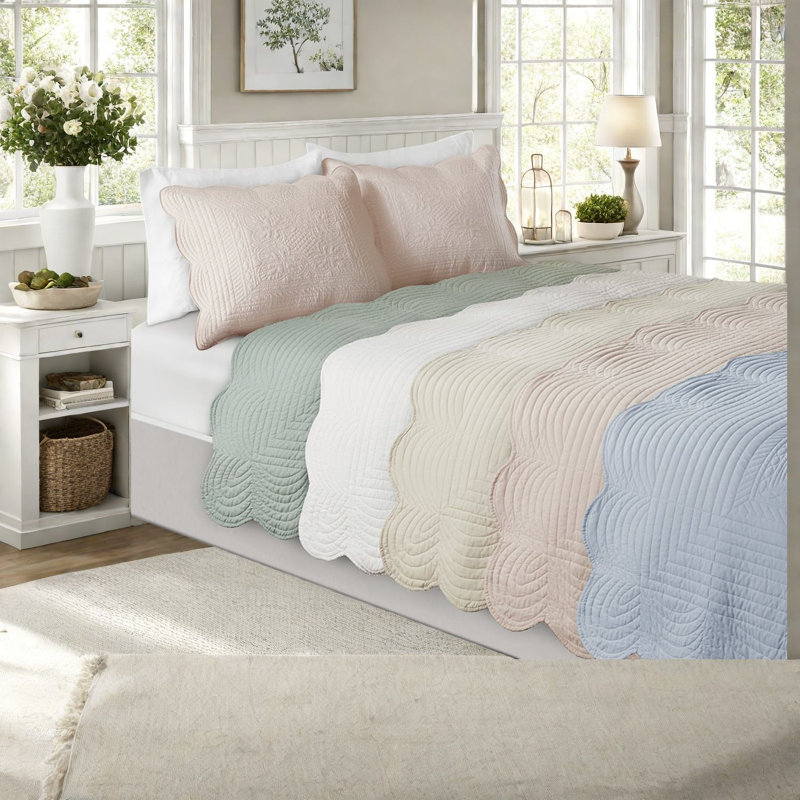 Farmhouse Chic Reversible Bedding Set, Blush Microfiber, Elegant Style