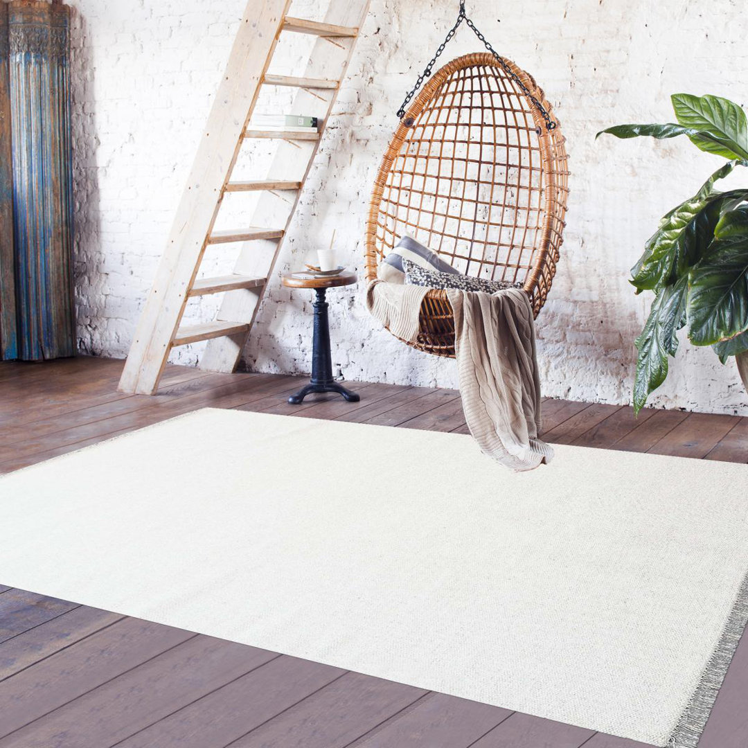 Wabbaseka Handmade Kilim Wool White Rug