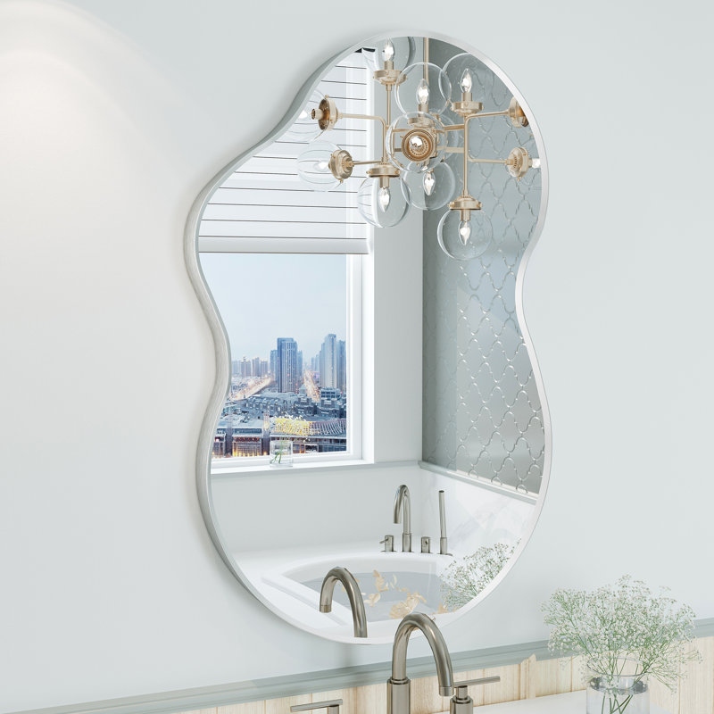 Miroir mural Amara, 32 po x 20 po, Argent brossé