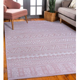 Tapis rose / mauve / blanc en polypropylène tissé à la machine Rectangle Tayyibah