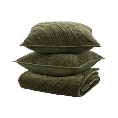 Elms 3-Piece Velvet Cotton Blend Quilt Set