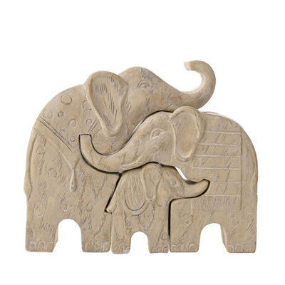 Figurines & Sculptures