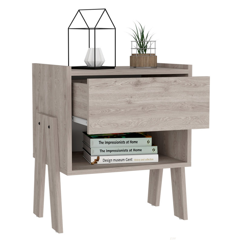 Table de chevet 22 po 22 po