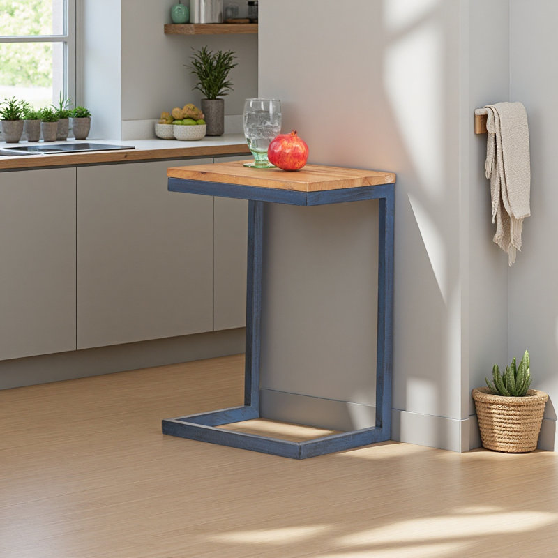 TABLE D'APPOINT - GRAND, H 22,25 po x l 15,5 po x P 11,25 po