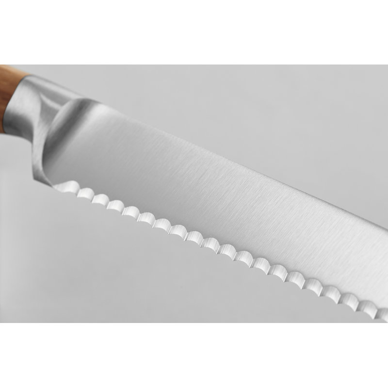 Amici 5.51" Serrated Utility Knife