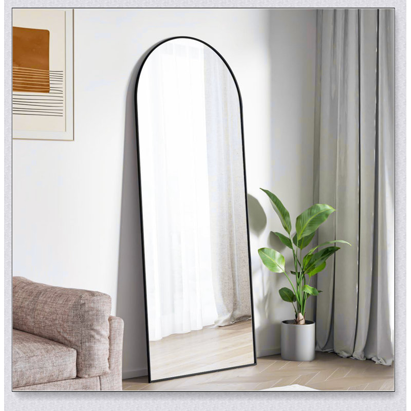 Miroir pleine grandeur en métal noir de 63 po x 20 po