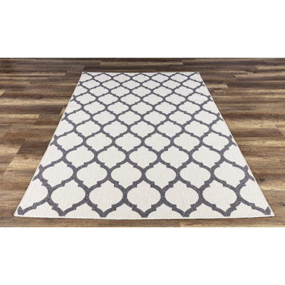 Aliveya Indoor / Outdoor Rug