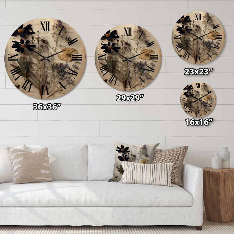 Horloge murale Reine, Moyenne