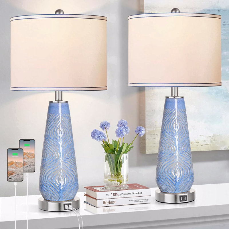 Ensemble de 2 lampes de table modernes à commande tactile, lampe de chevet en céramique bleue de 27 po de hauteur avec ports USB, table de chevet à 3 lumières à intensité variable fabriquée à la main avec abat-jour blanc pour le bureau de la chambre à coucher
