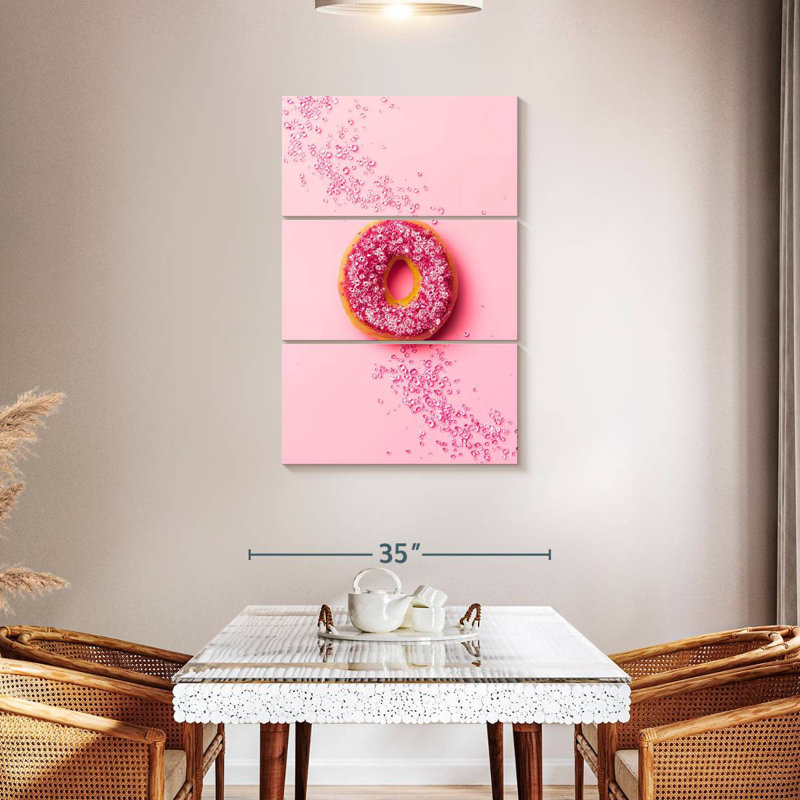 Yarlin Doughnut, 45" H x 28" W