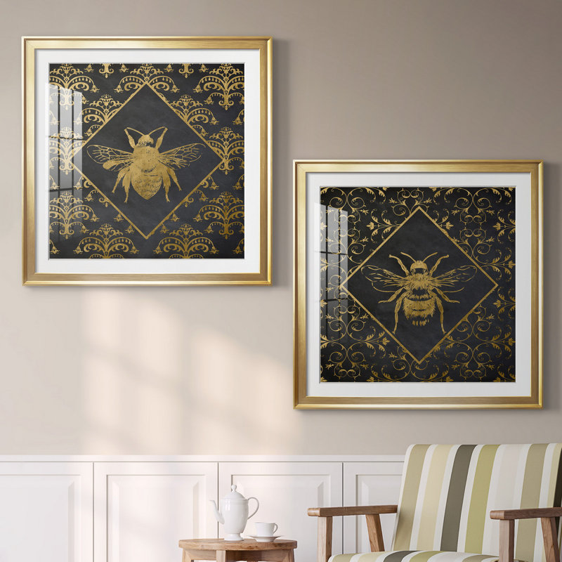 Busy Bee I - ensemble de 2 reproductions d'art encadrées, H 26,5 po x l 53 po x P 1,5 po, Papier encadré doré, Blanc