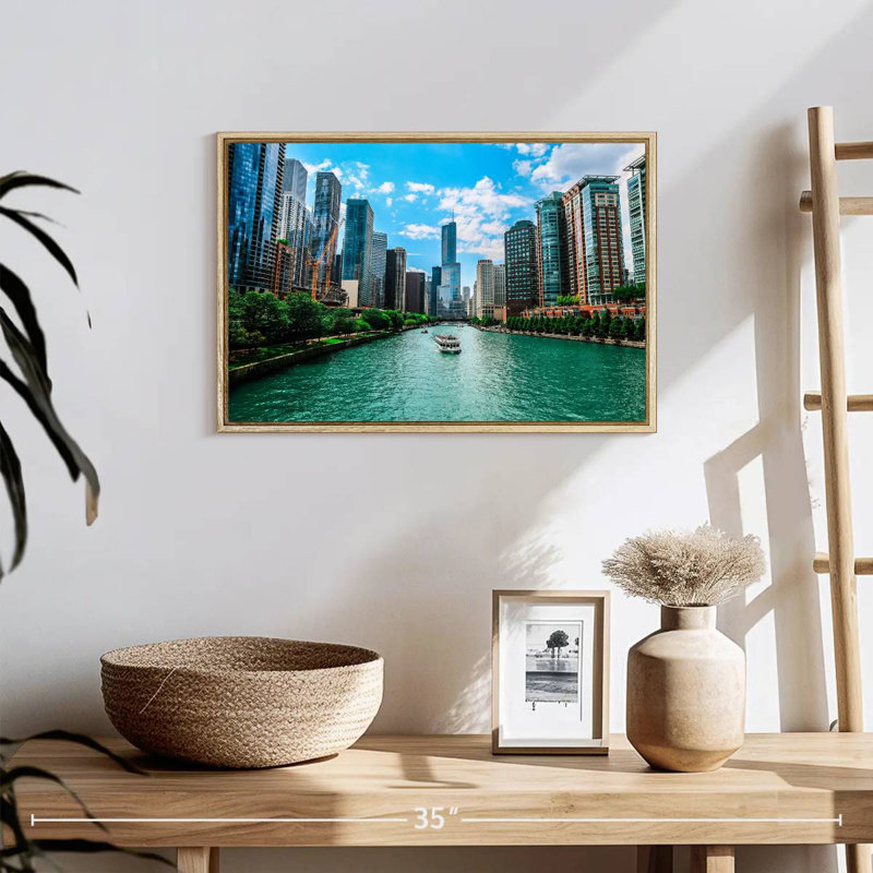 Chicago Urban River, 19 po x 13 po, Cadre flottant en bois naturel