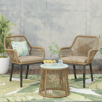 Russell Chat Set