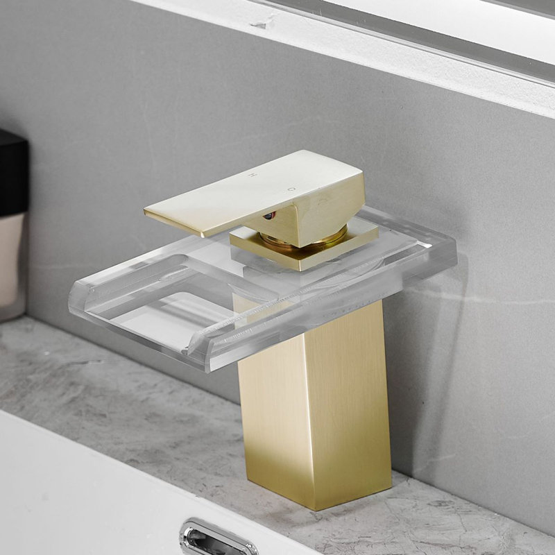Single-Hole Bathroom Faucet, Gold