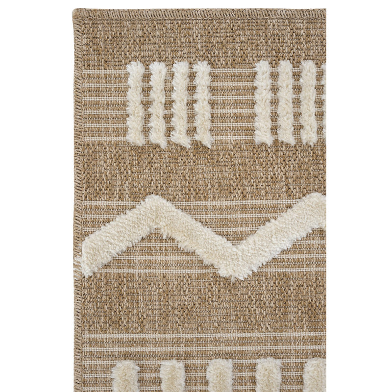 Ahil Machine Made Indoor / Outdoor Area Rug, Runner 2'8" x 11'6"
