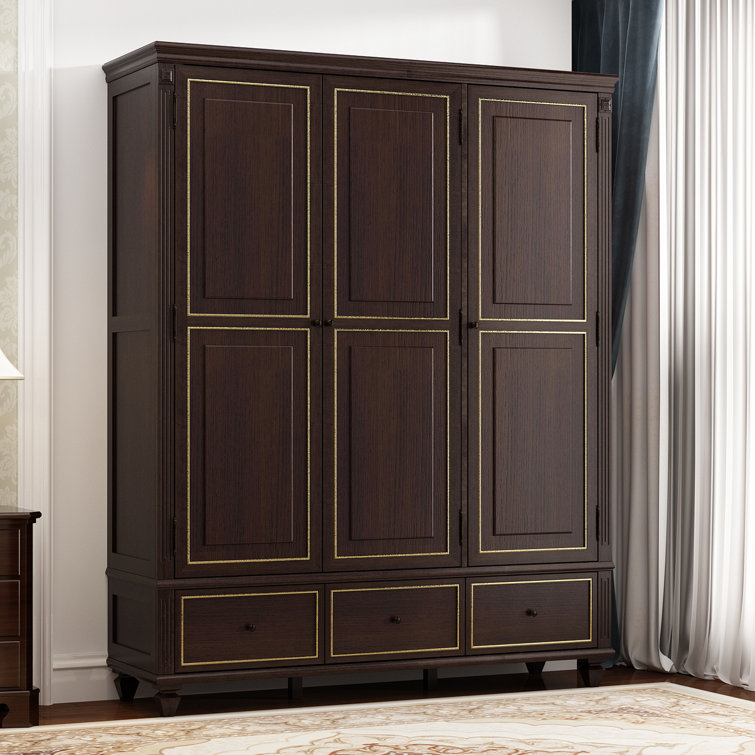 Bobie Armoire