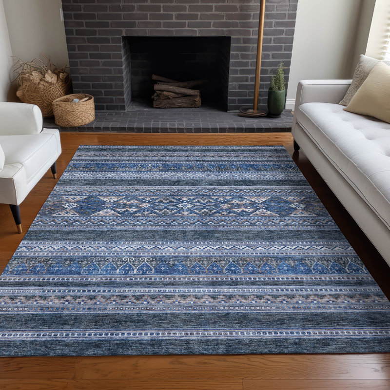 Neilly Washable Southwestern Indoor / Outdoor Rug, Rectangle 5' x 7'6"