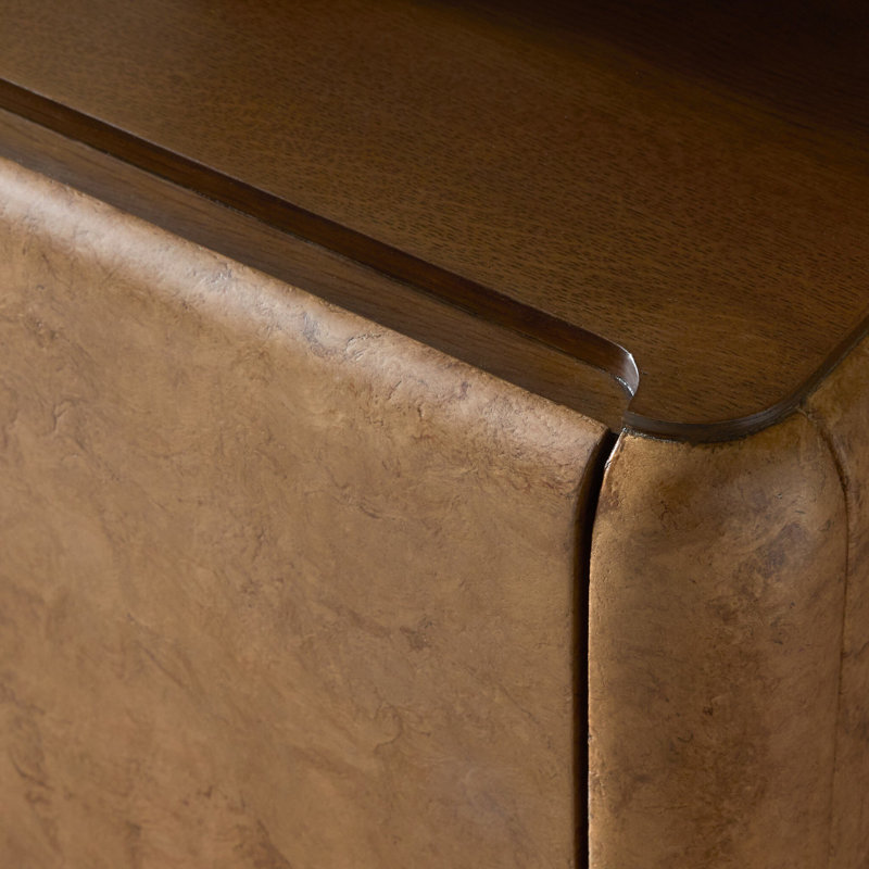 Cambros Media Console