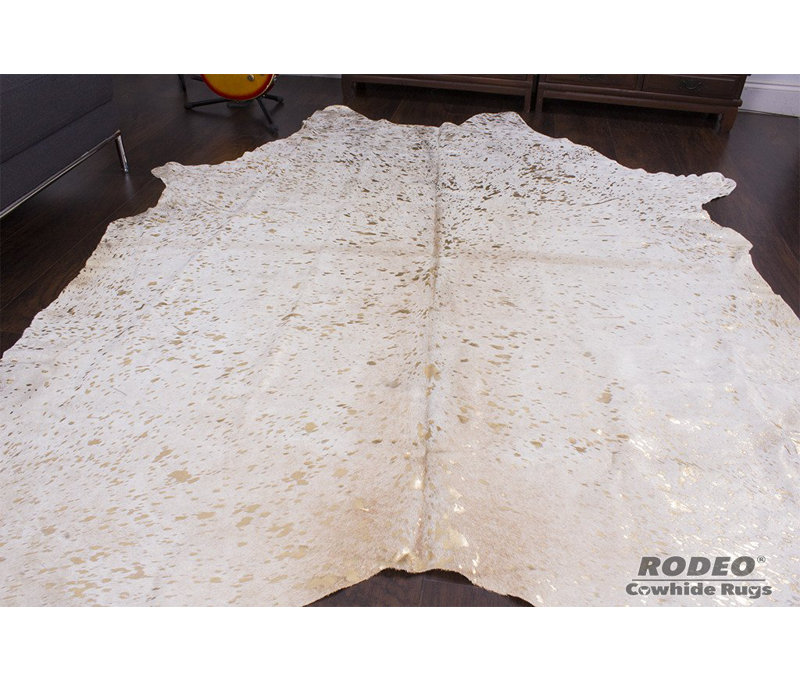 Cowhide Indoor Rug, 7' x 8'
