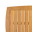 Ensemble de causeuse et de table basse d'extérieur avec structure en bois d'acacia, panneaux de corde beige et coussins crème pour une élégante terrasse