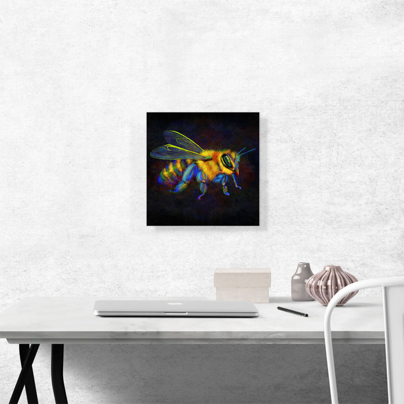 «Honey Bumble Bee Insect», impression sur toile tendue, H 12 po x l 12 po x P 0,75 po