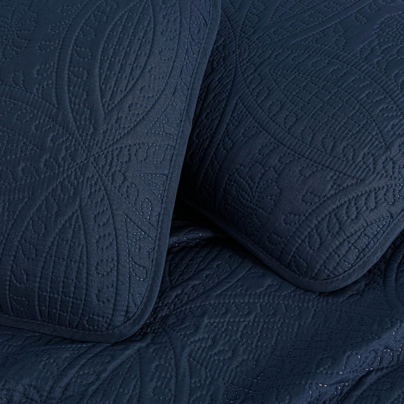 Austin Microfiber Reversible 3-Piece Coverlet / Bedspread Set, Queen Coverlet / Bedspread + 2 Standard Shams, Navy