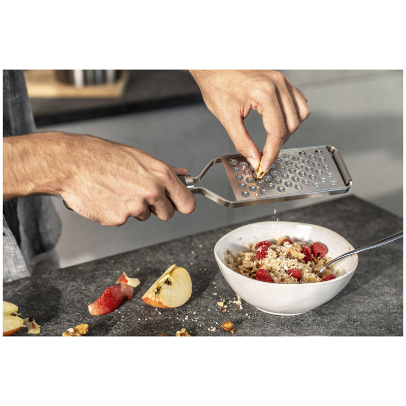 ZWILLING Pro Tools Grater, Medium