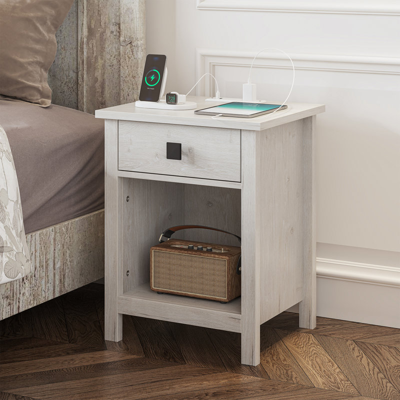 Thurma Table de chevet avec station de charge, table de chevet 23,6 po, Blanc, Ensemble de 2