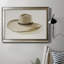 Chapeau de cowboy I, toile encadrée de qualité supérieure - prête à être accrochée-1639244689
