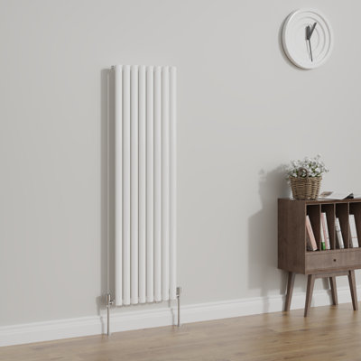 Shoshana Vertical Oval Panel Radiator