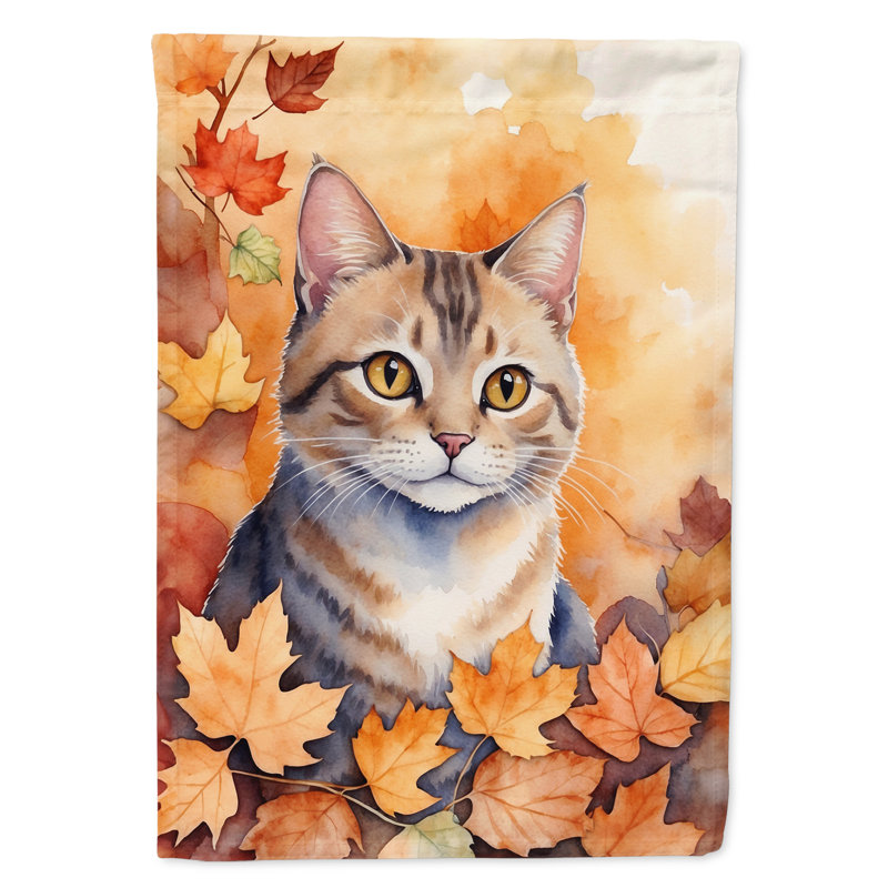 Chat en feuilles d'automne drapeau de jardin, Raas