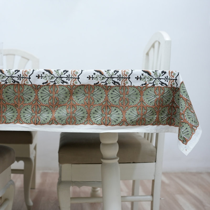 Housse de table Rustic Vine - Hand Block Elegance in Earthy Tons, Nakshatra, Vert, L 70 po x L 108 po