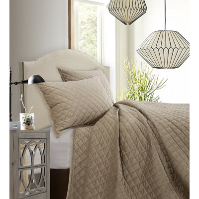 Velvet Diamond Quilted Classic Modern Contemporary Quilt Set